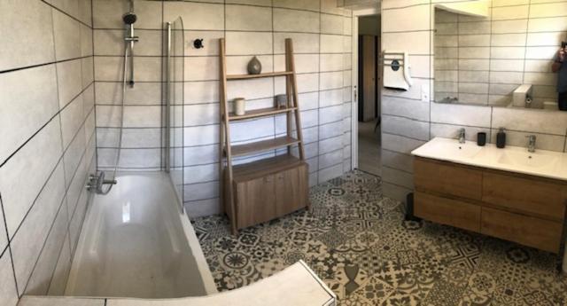 Appartement Loft Rêve du Soir à Lourdes Extérieur photo